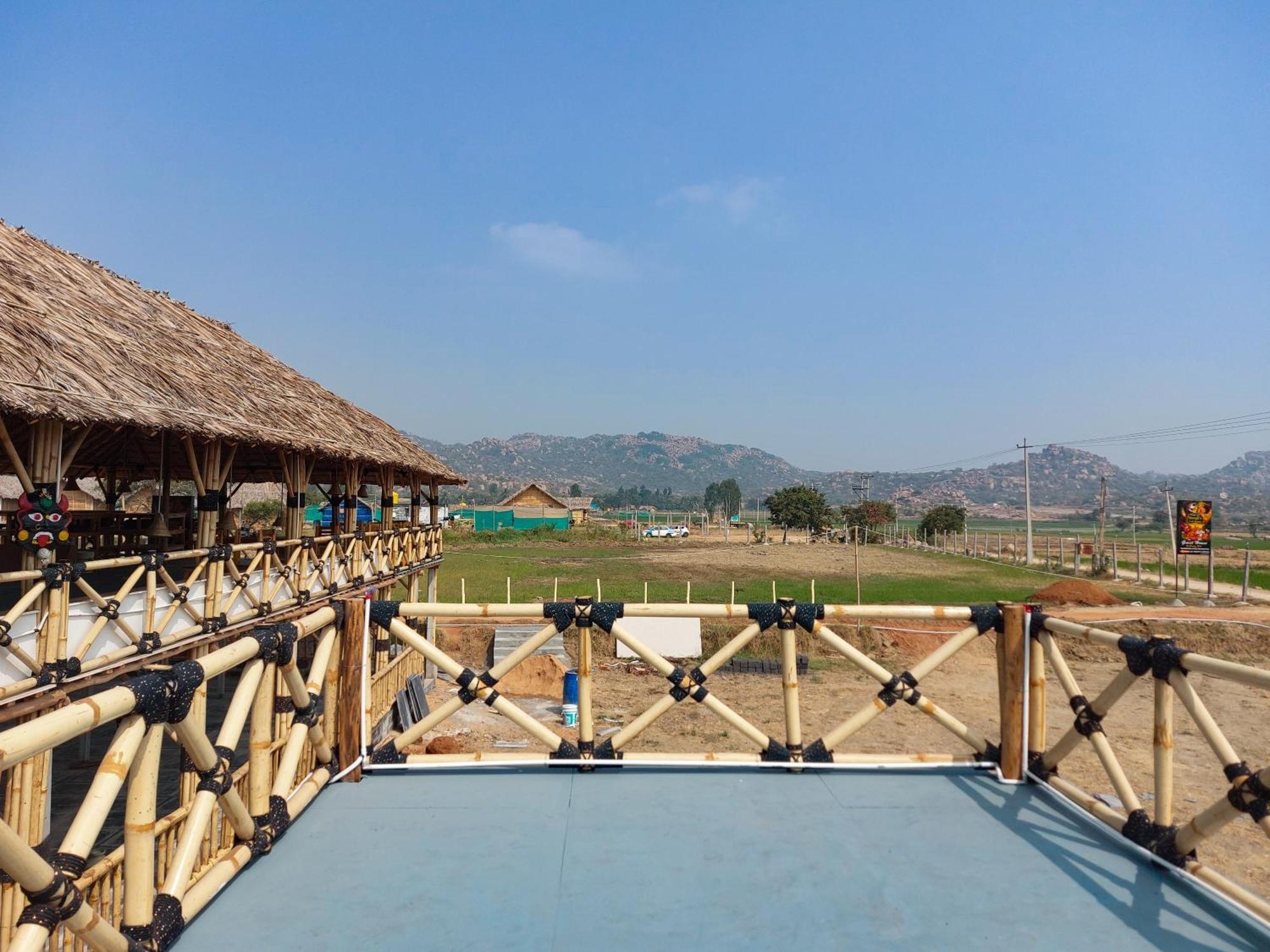 Mowgli'S Cafe Hampi & Guest House Kültér fotó
